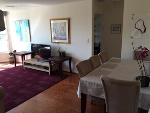 20 Chestnut St, Unit 505 in Cambridge, MA - Foto de edificio - Building Photo