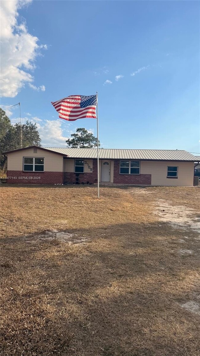 3709 Grand Concourse in Sebring, FL - Building Photo - Building Photo