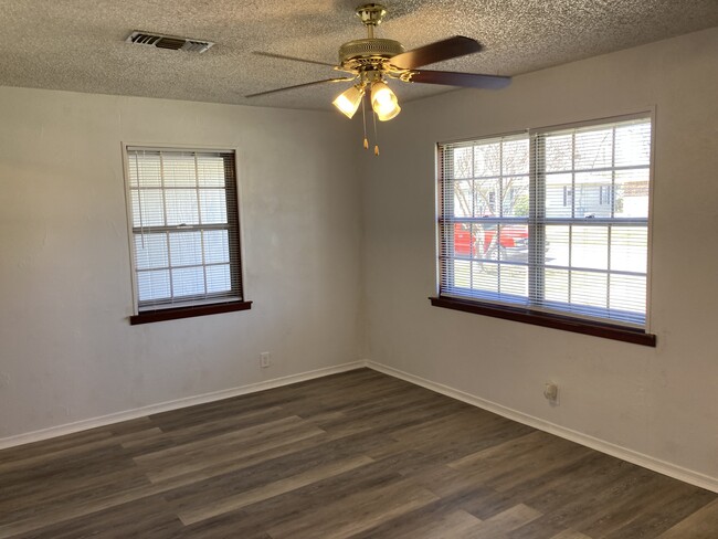 2939 Moffett Ave in Wichita Falls, TX - Building Photo - Building Photo