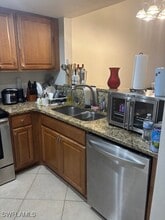 2093 Pine Isle Ln in Naples, FL - Building Photo - Building Photo