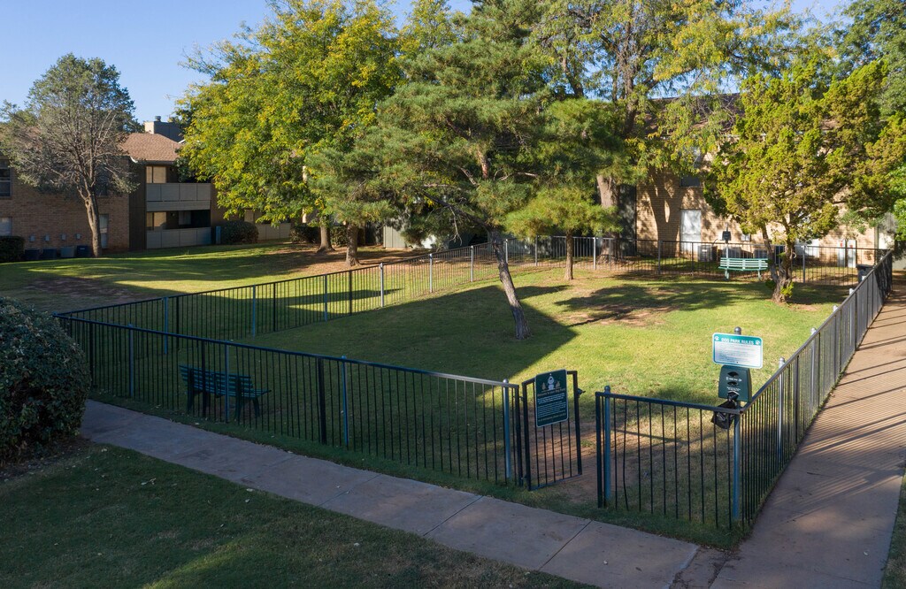 Omni Apartments in Lubbock, TX