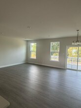 68 Rosemary Wy in Mount Laurel, NJ - Building Photo - Building Photo