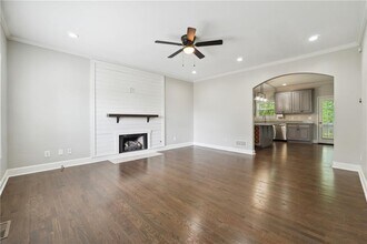 425 Hearthstone Way in Woodstock, GA - Building Photo - Building Photo