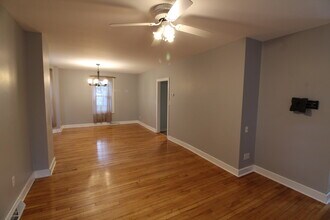 16 Holden St in Malden, MA - Foto de edificio - Building Photo
