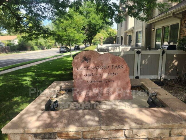 2002 Centennial Dr in Louisville, CO - Building Photo - Building Photo