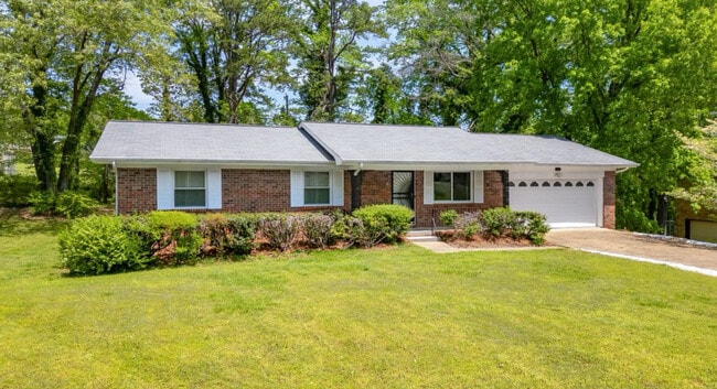 2314 Green Forest Ln in Chattanooga, TN - Building Photo - Building Photo