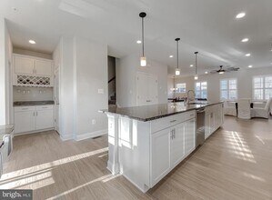 23856 Myrtle Glen Way in California, MD - Building Photo - Building Photo