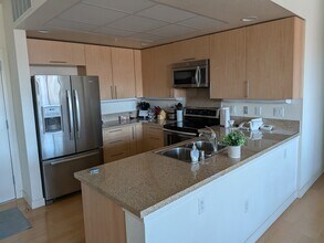 88 Bush St, Unit 1161 in San Jose, CA - Foto de edificio - Building Photo