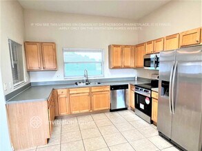 2315 SW Mountwell St in Port St. Lucie, FL - Building Photo - Building Photo