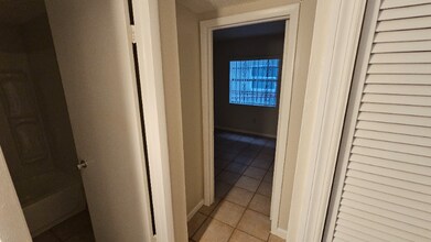1035 W 77th St in Hialeah, FL - Building Photo - Building Photo