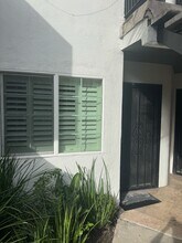 630 N Orlando Ave, Unit 1 in West Hollywood, CA - Foto de edificio - Building Photo