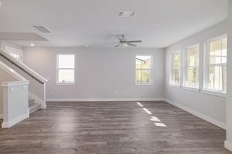 7607 Eckington St in Austin, TX - Building Photo - Building Photo