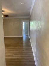 1056 E Montague Ave in North Charleston, SC - Building Photo - Building Photo