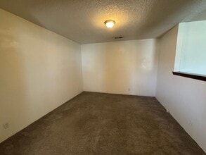 4801 Parsifal St NE in Albuquerque, NM - Building Photo - Building Photo