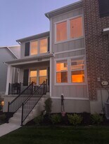 1625 W Talus Ridge Dr in Saratoga Springs, UT - Building Photo