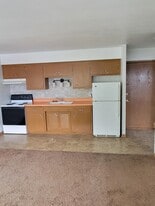6406 W Lincoln Ave in West Allis, WI - Building Photo