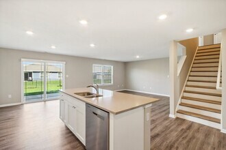 537 Marsh Aster Dr in Greenfield, IN - Building Photo - Building Photo