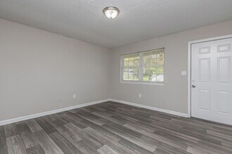 Rosemary Place in Athens, GA - Foto de edificio - Building Photo