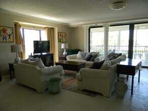 2835 Polo Island Dr-Unit -H202 in Wellington, FL - Building Photo - Building Photo