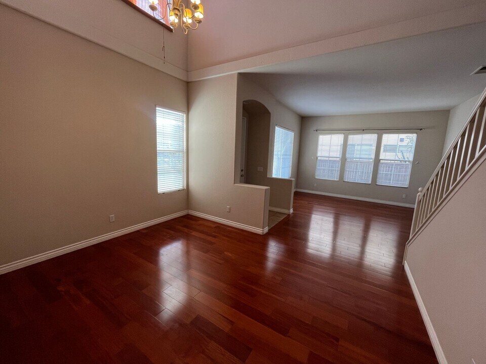 12550 Senda Panacea in San Diego, CA - Building Photo