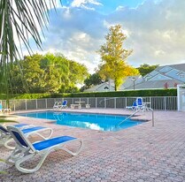 8707 Forest Hills Blvd in Coral Springs, FL - Building Photo