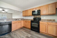 1000 Banister Loop photo'