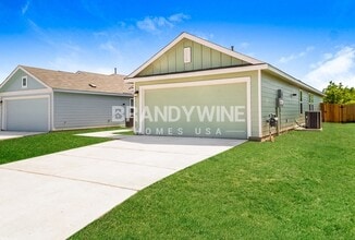 7243 Winding Fence in San Antonio, TX - Building Photo - Building Photo