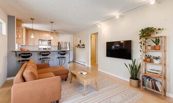 188 S Logan St in Denver, CO - Building Photo