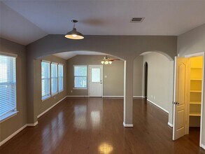 419 Strawberry Blonde Dr in Buda, TX - Building Photo - Building Photo