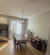 1733 W Crystal St in Chicago, IL - Building Photo - Building Photo