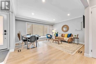 36 Cloke Ct in Hamilton, ON - Building Photo - Building Photo