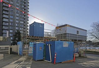 1460 Bute St in Vancouver, BC - Building Photo - Building Photo