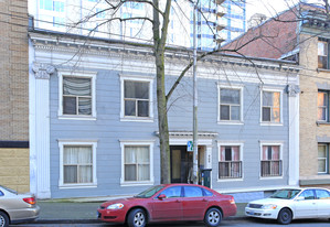 909 9th Ave Apartments