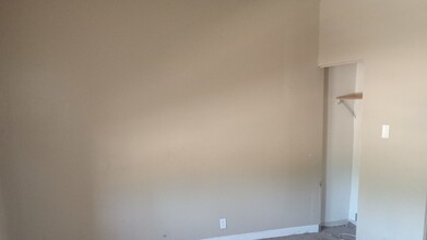 130 E Lincoln Hwy in Chicago Heights, IL - Building Photo - Building Photo
