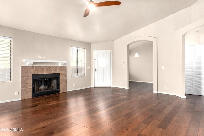 4534 E Tanglewood Dr in Phoenix, AZ - Building Photo - Building Photo