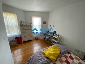 26 Union St, Unit 1 in Boston, MA - Building Photo - Building Photo