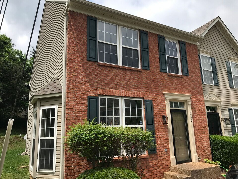 5170 Hickory Hollow Pkwy in Nashville, TN - Building Photo