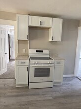 16 Saint John St in North Brookfield, MA - Building Photo - Building Photo