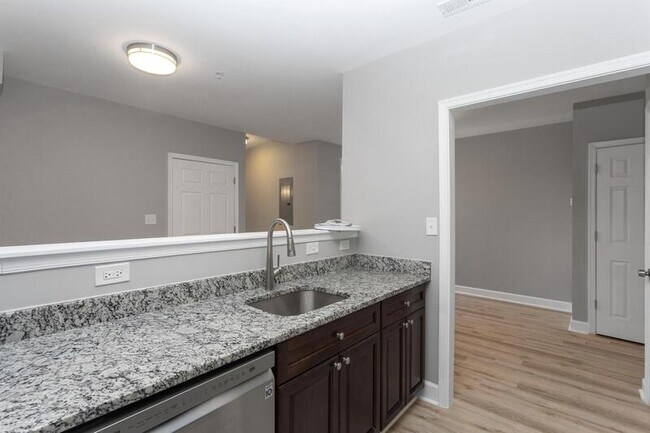 1508 Madison Ave in Baltimore, MD - Building Photo - Building Photo