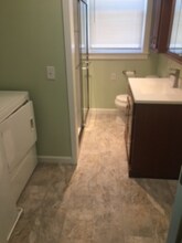 526 River Rd in Weare, NH - Building Photo - Building Photo