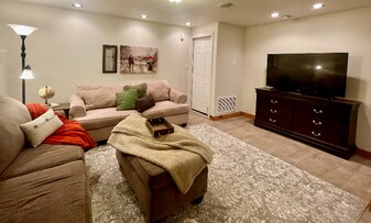 5123 Eros Way in Colorado Springs, CO - Building Photo