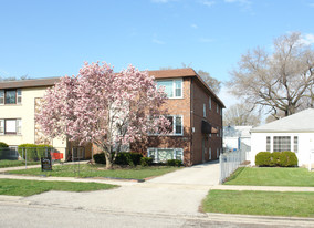 1922 N 18th Ave Apartments