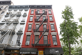 103 Sullivan St in New York, NY - Building Photo - Building Photo