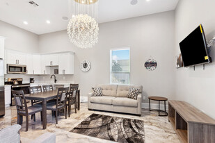 2335 Canal St in New Orleans, LA - Building Photo