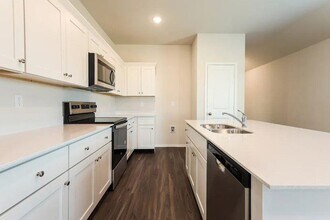 1907 Crimson Lake Blvd in El Reno, OK - Building Photo - Building Photo