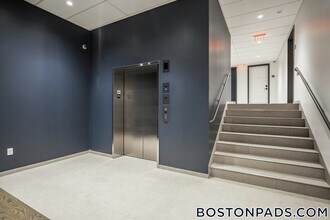 100 Hemenway St, Unit 101 in Boston, MA - Building Photo - Building Photo