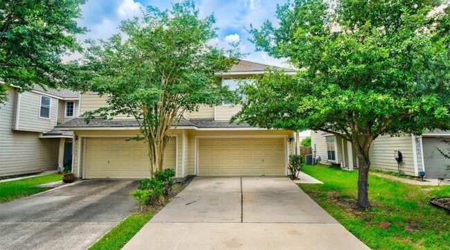 property at 8743 Thistlemoor Ln