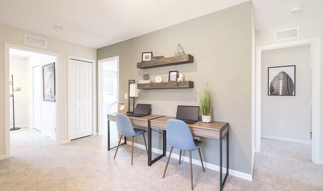 3535 Bushwillow Dr in Uniontown, OH - Building Photo - Building Photo