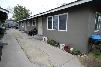 422 N Glenn Ave in Fresno, CA - Building Photo - Building Photo