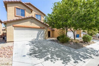 218 Lantana Breeze Dr in Las Vegas, NV - Foto de edificio - Building Photo
